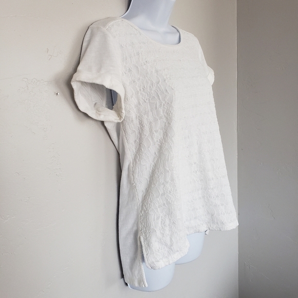 White Short Sleeve Lace Overlay Stripes Medium - Picture 4 of 6